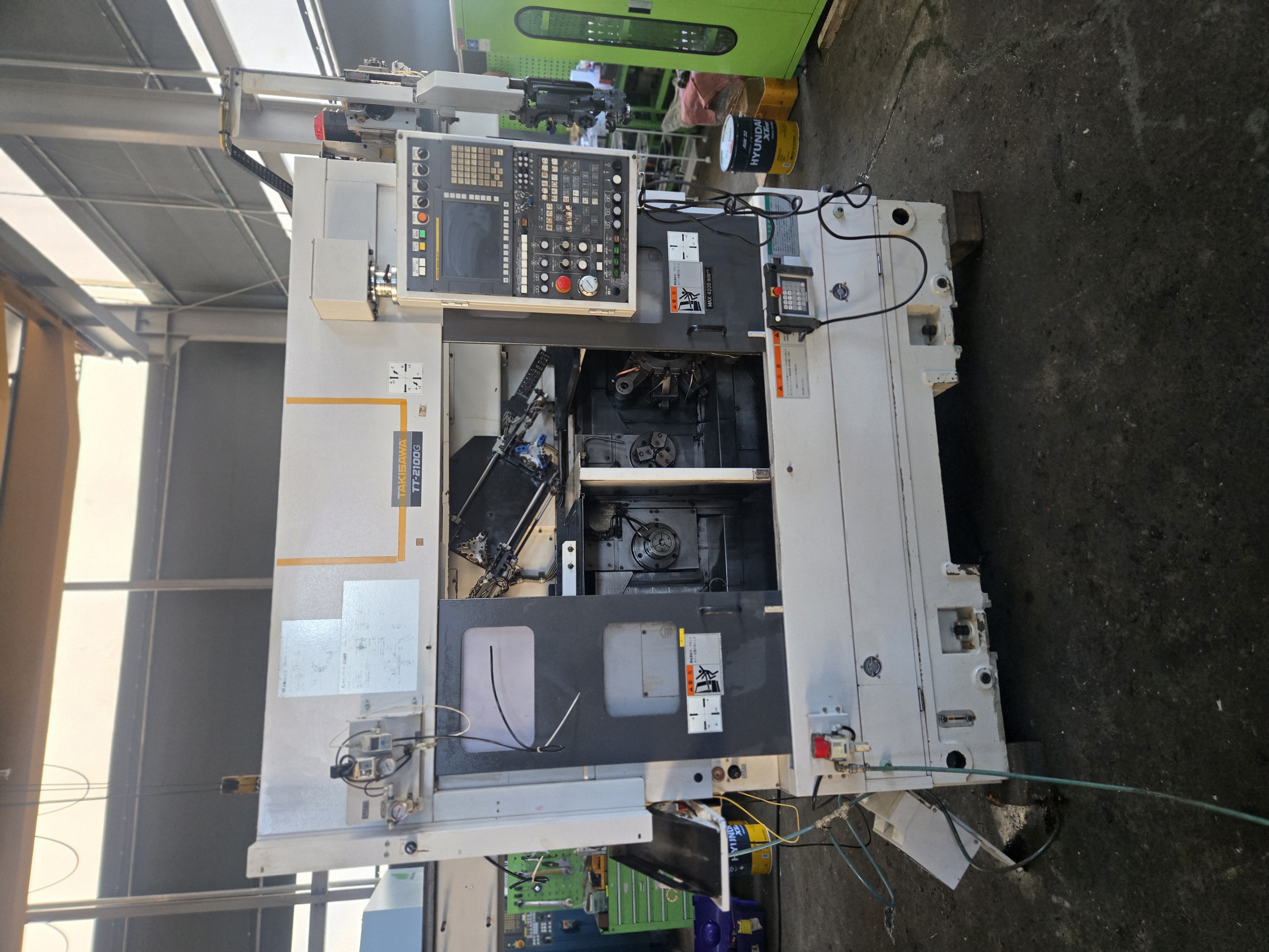 타키사와 2스피들 CNC선반