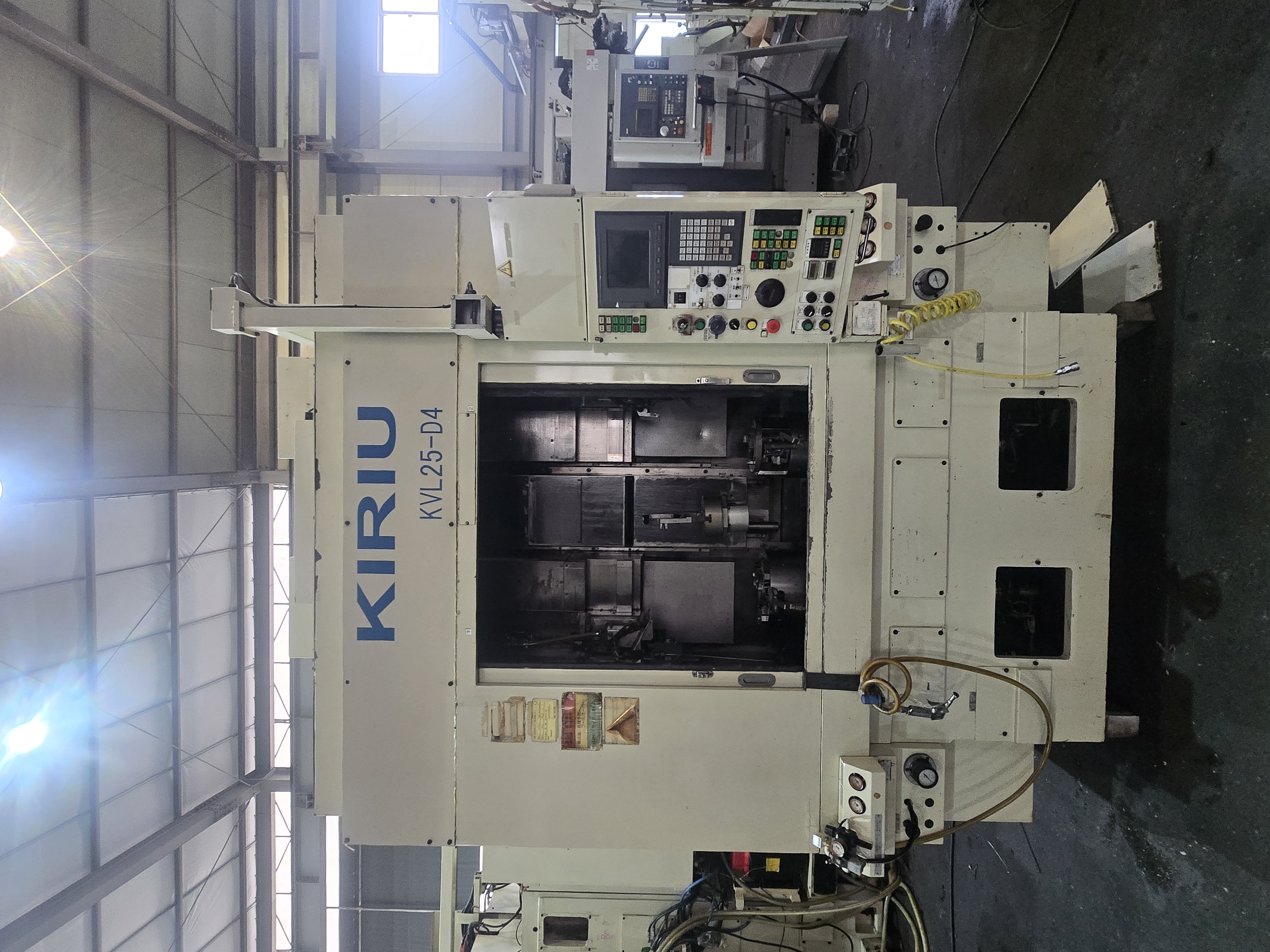 KIRIU 2스핀들 터닝센터